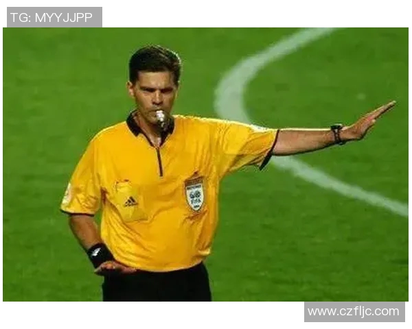 足球判罚的公平性与争议性分析：如何提升裁判决策的准确性与公信力